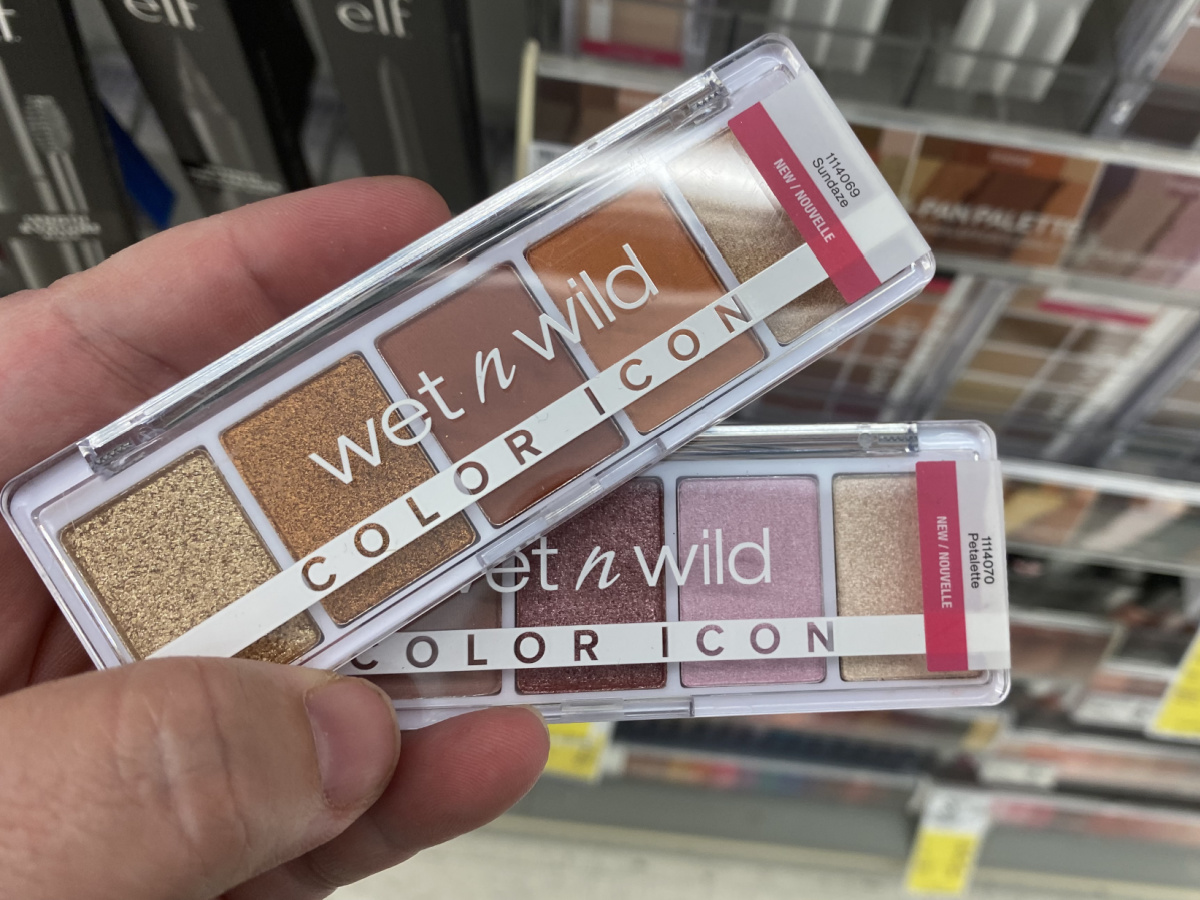 hand fanning Wet N Wild Color Icon Eyeshadows 