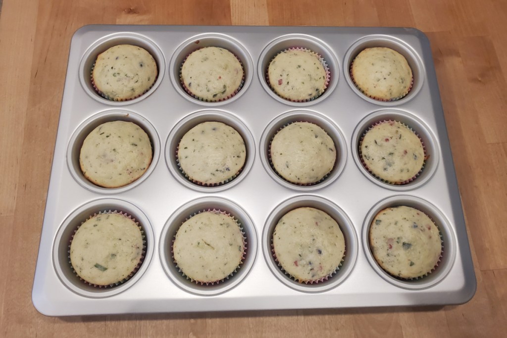 baked zucchini muffins 