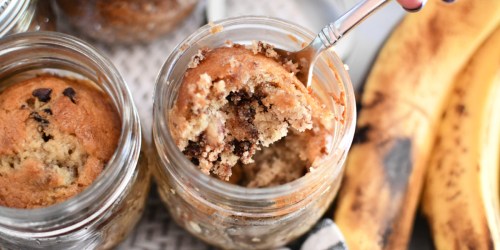 Bake Banana Bread In a Jar – Easy Homemade Gift Idea!