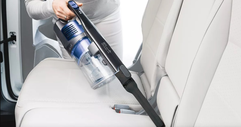 shark rocket vacuum cleaning car