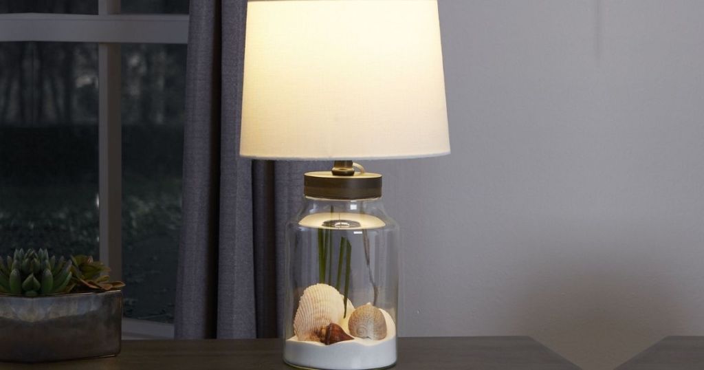 Fillable Lamp