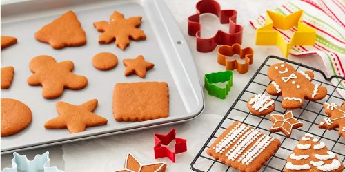 Wilton Holiday Baking 12-Piece Set Only $14.99 on Macys.online (Regularly $58)