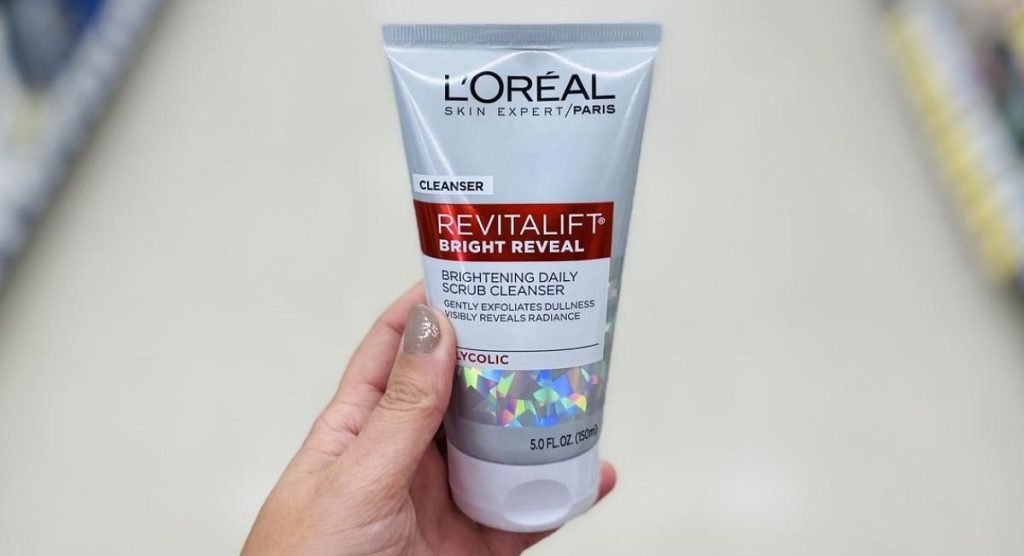 l'oreal revitalift bright reveal cleanser