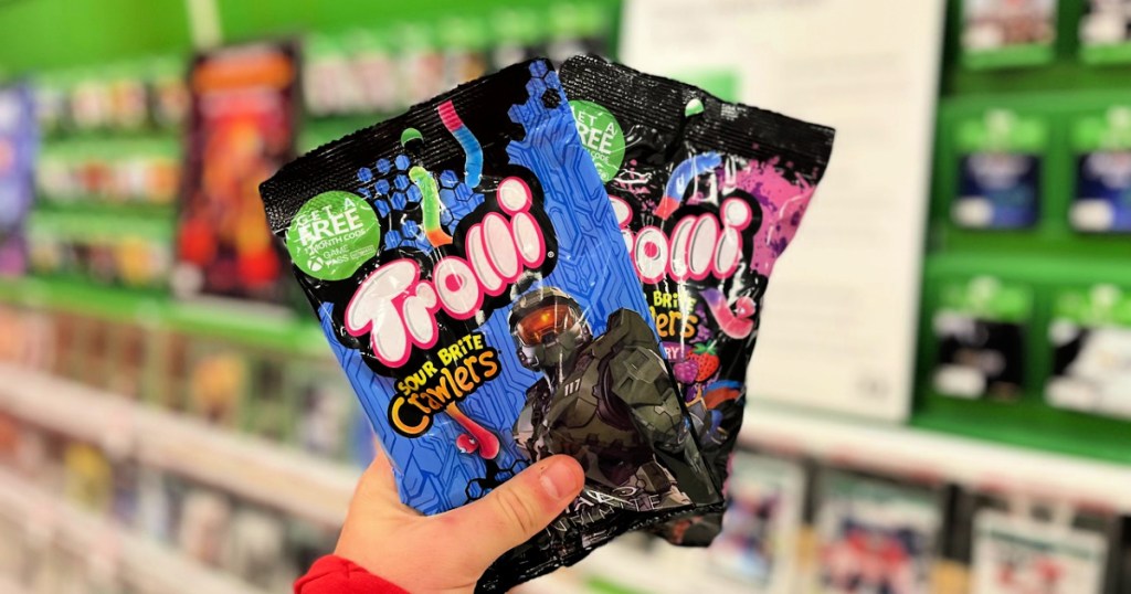 trolli sour crawlers in hand