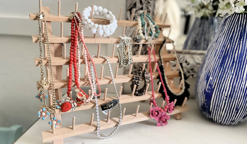 jewelry rack thread rack not hanging