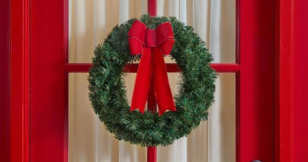 20" Unlit Artificial Christmas Wreath with Red Bow 6-Pack