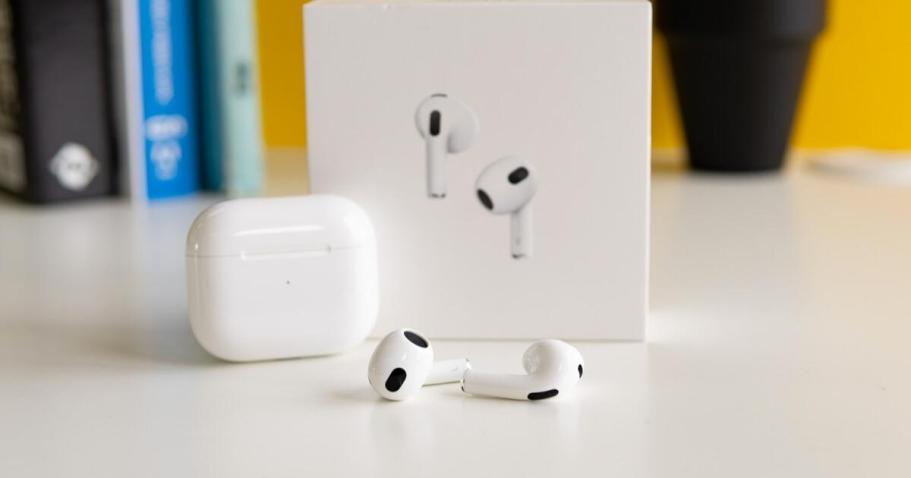 Apple AirPods 3rd Generation Only $94 Shipped on Walmart.online (Regularly $169)