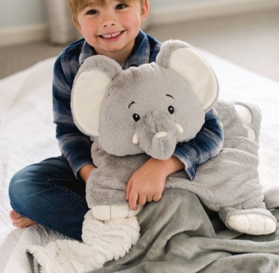 Animal Adventure Blanket Cuddle onlinebo Elephant with little boy