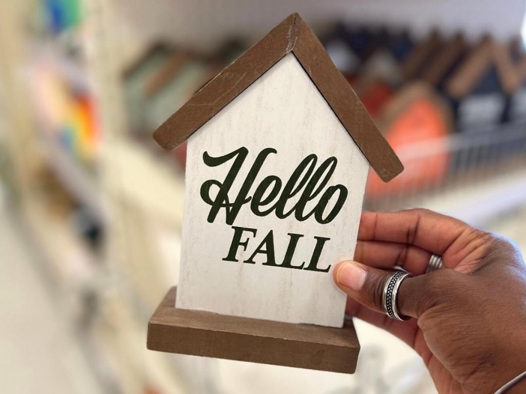 Hello Fall Sign