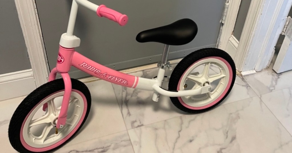 Radio Flyer Balance Bike in Pink