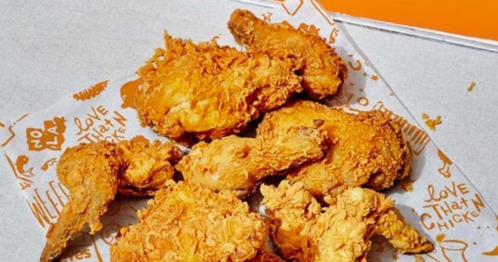 popeyes chicken pieces on paper