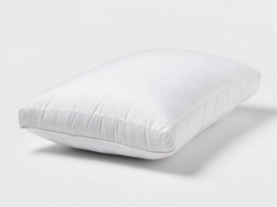 room essentials queen firm pillow