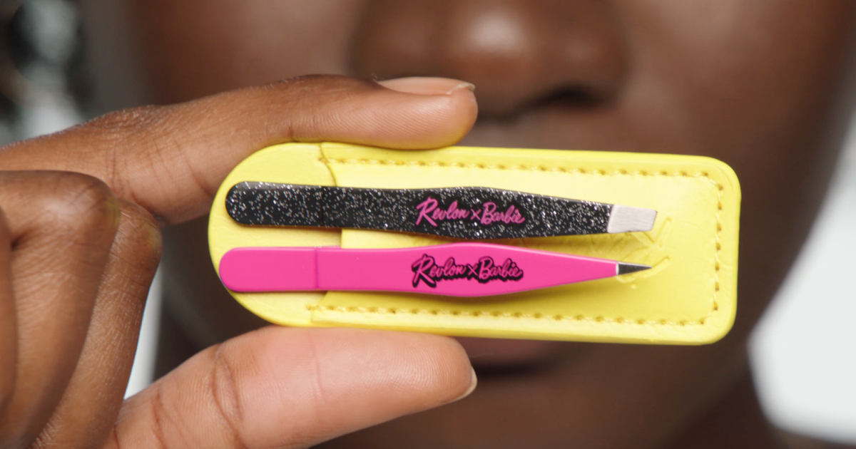 Revlon X Barbie Tweezer Set