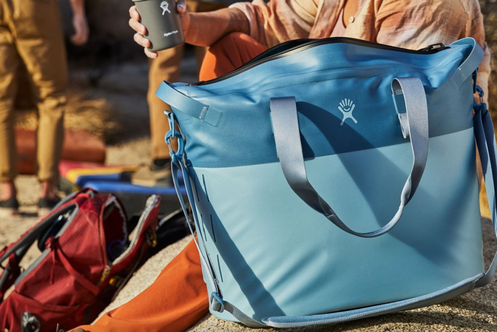 light blue hydro flask tote cooler