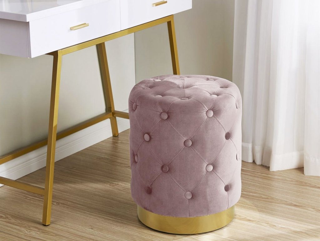 light pink tufted ottoman