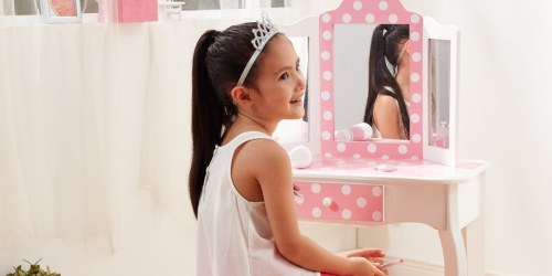 Kids Vanity Set Just $70 Shipped on Walmart.online (Regularly $120)