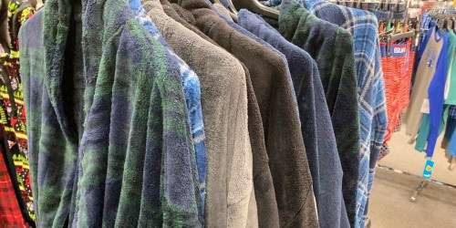 Sonoma Men’s Robes from $4 on Kohl’s.online (Regularly $45) | Includes Big & Tall Sizes