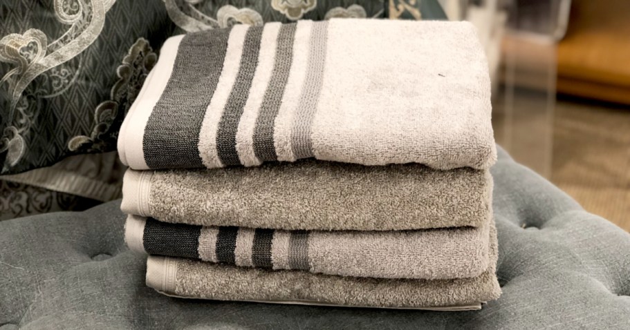 JCPenney Bath Towels Just $3.99 (Reg. $10) – Thousands of 5-Star Reviews!