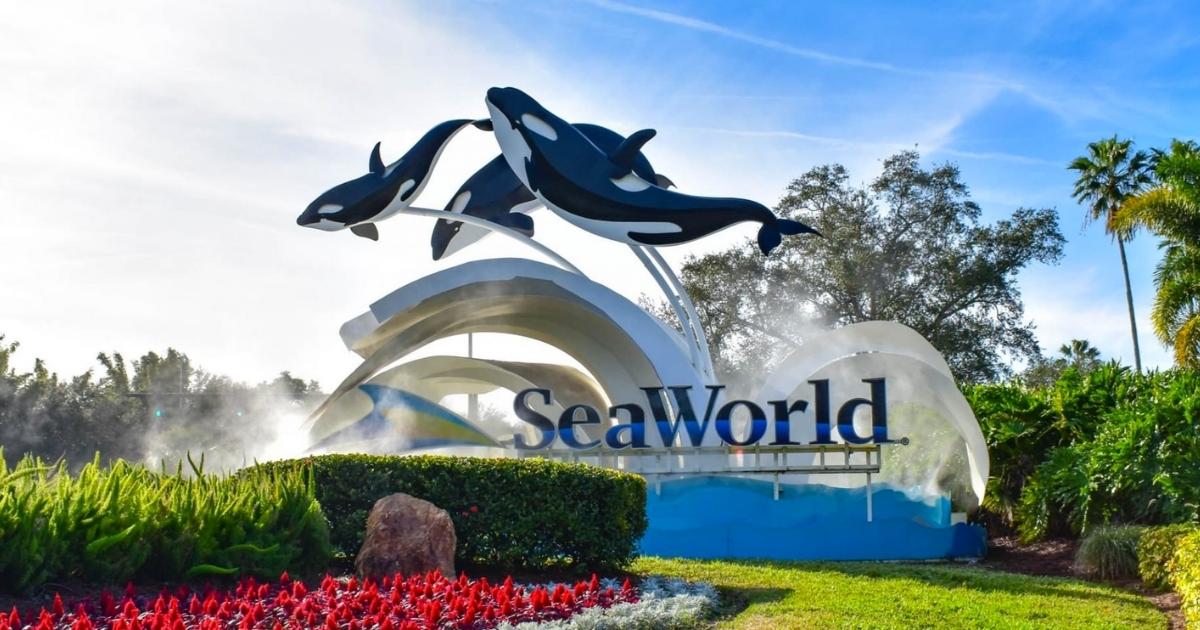 SeaWorld sign