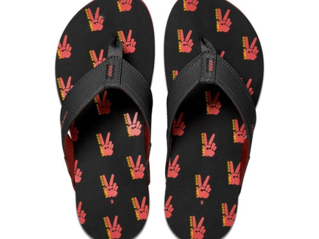 Life is Good Men's Good Vibes Reef Newport Flip Flops