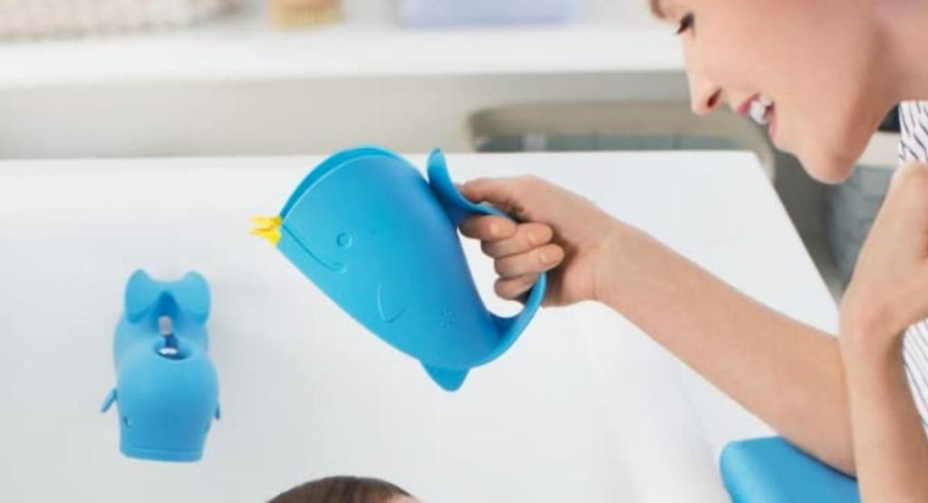 Skip Hop Moby Tear-Free Baby Bath Rinse Cup