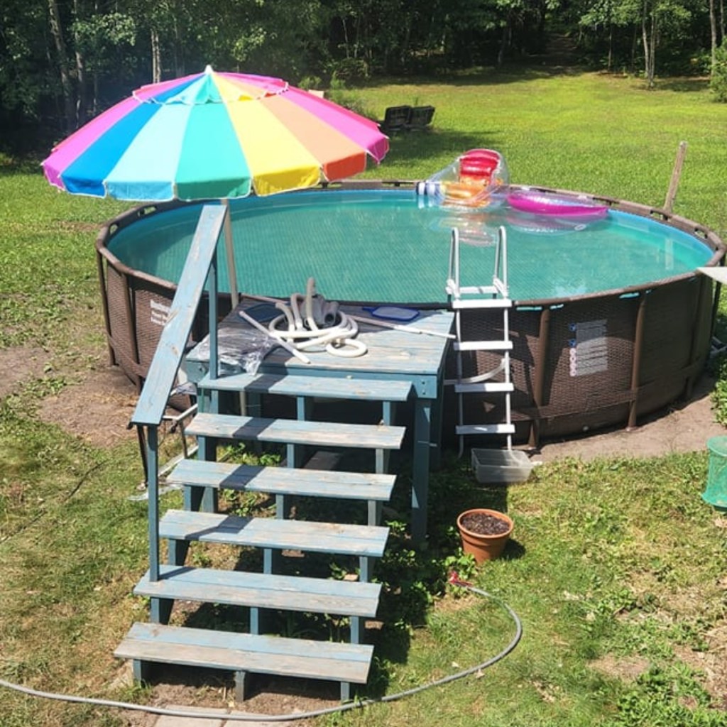 above ground pool