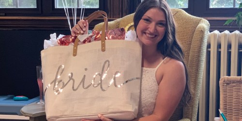 Best Bridal Shower Ideas – Decor, Drinks, Food, & Games!