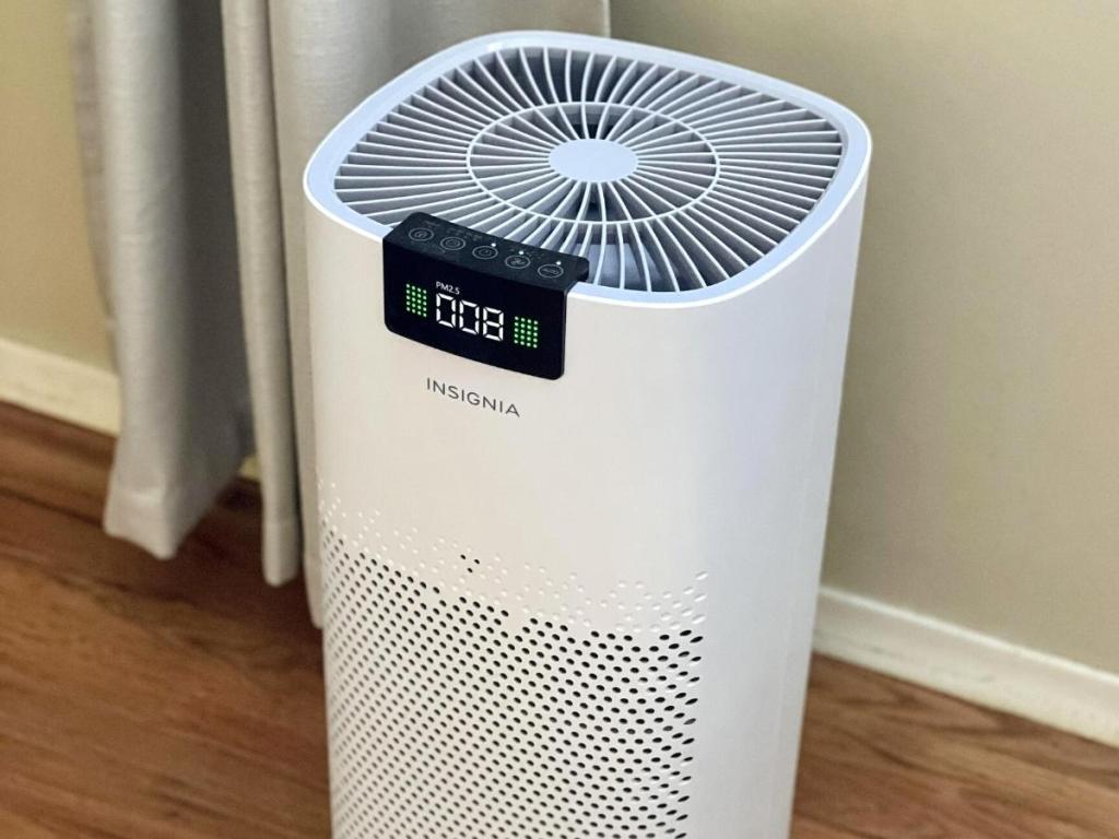 Insignia 375 Sq. Ft. HEPA Air Purifier