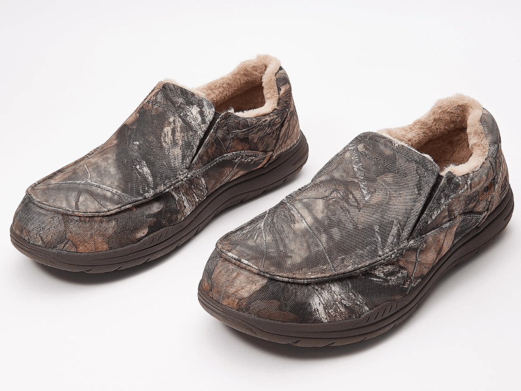 camo faux fur slippers