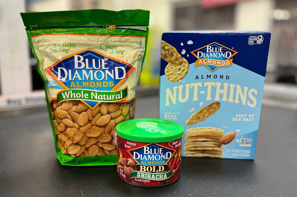 blue diamond almonds and nut thins