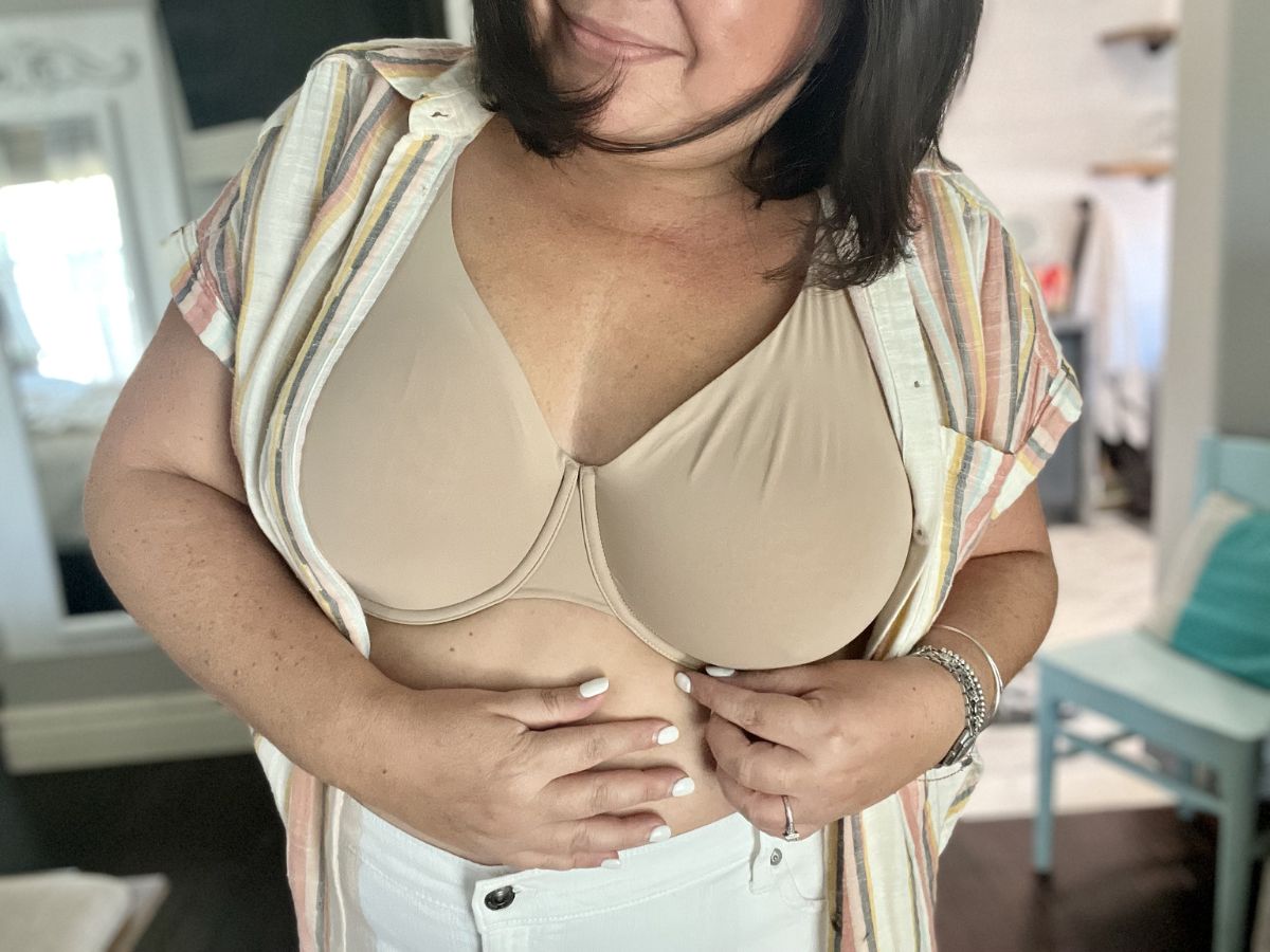 woman wearing tan ulined ThirdLove bra