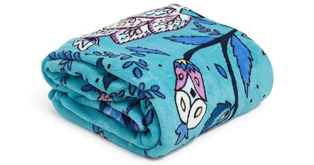 Vera Bradley Factory Style Throw Blanket in Fleece