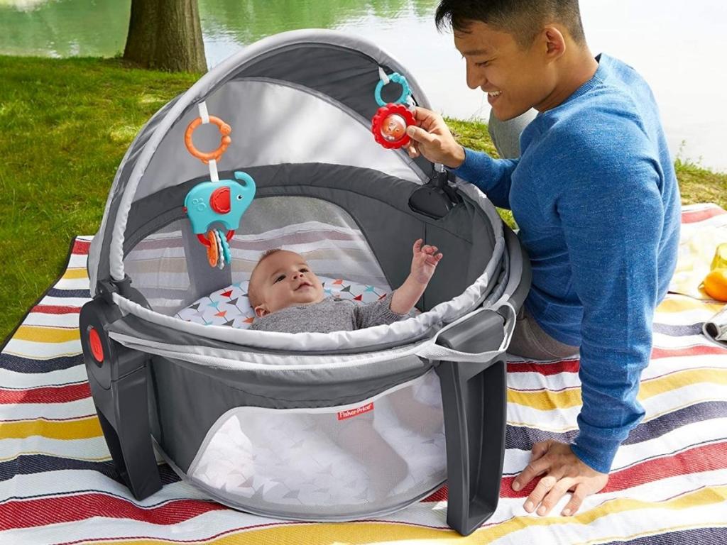 Fisher-Price On-The-Go Baby Dome Travel Play Space