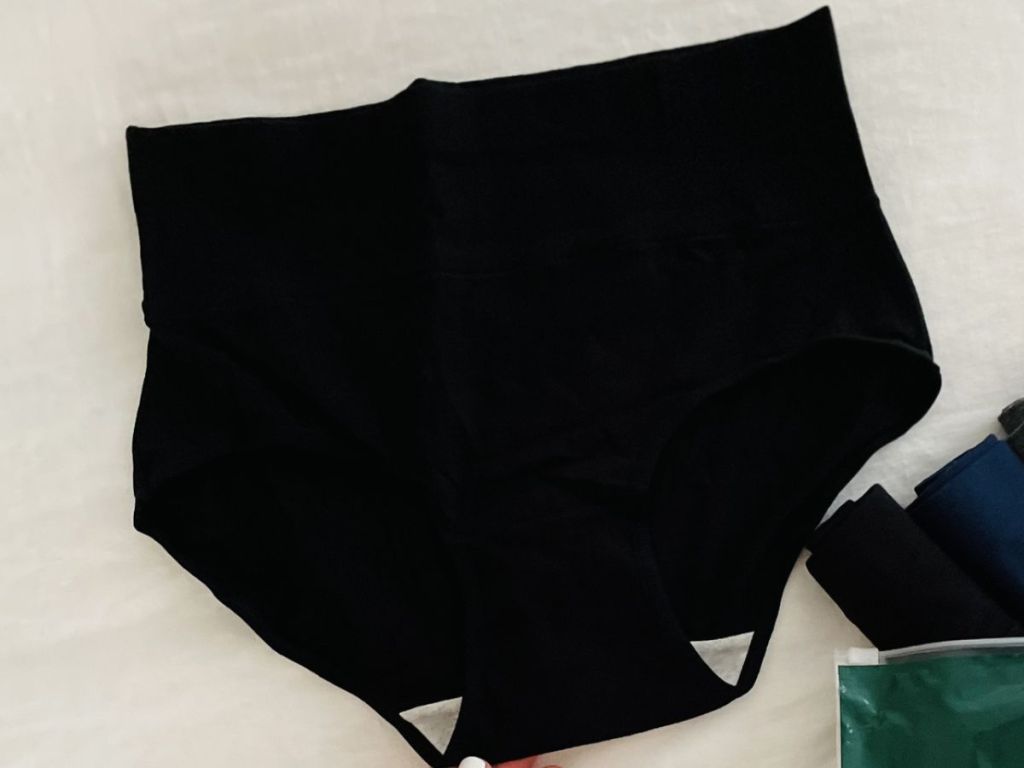 A PAIR OF BLACK INNERSY HIGH WIST PERIOD PANTIES