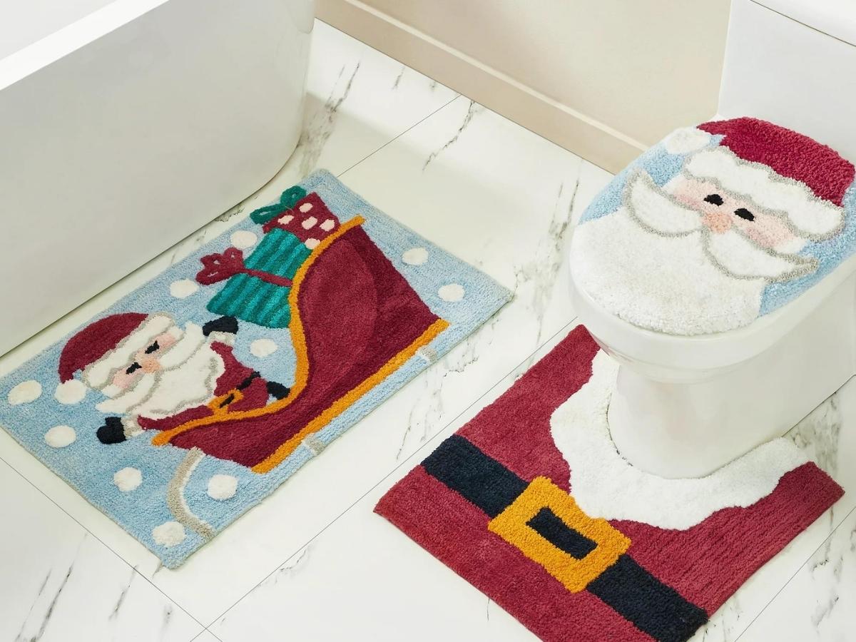 3-Piece Holiday Time Bath Rug Set - Santa