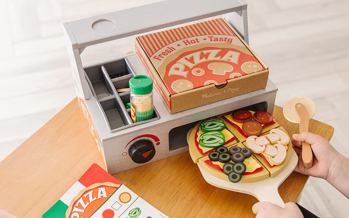 Melissa and Doug Top and Bake Pizza Counter Play Set