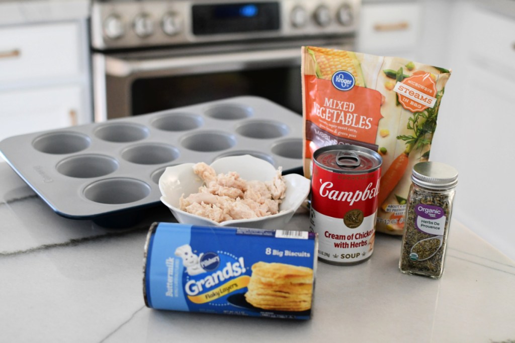 ingredients for mini chicken pot pie