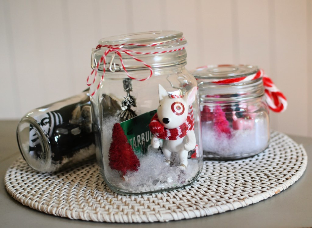 gift card holders made of mason jars