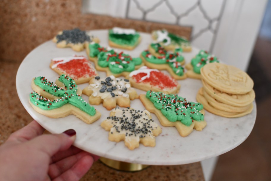 sugar cookies on a cake plan