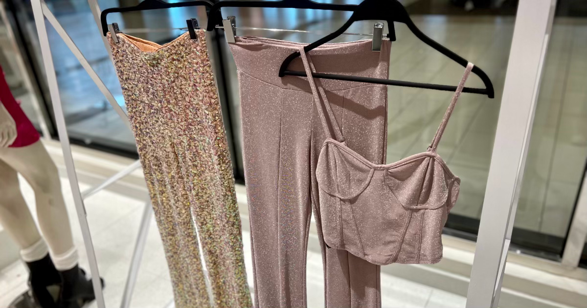 Jazz Up Your NYE Plans with Forever 21 New Year’s Outfits | Dresses as Low as $20!