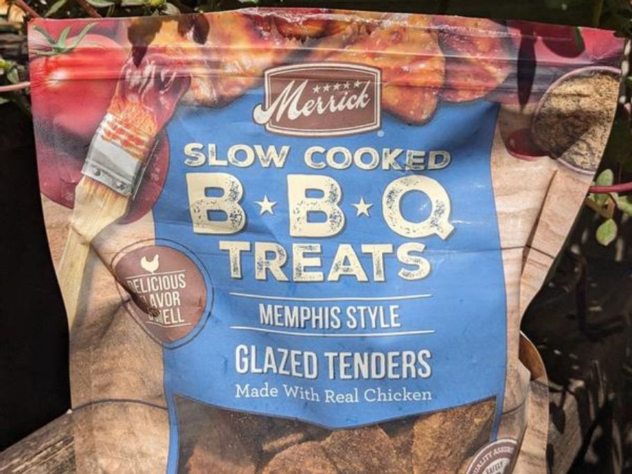 Merrick Slow Cooked BBQ Chicken Memphis Style Glazed Tenders Jerky Dog Treats 10oz bag