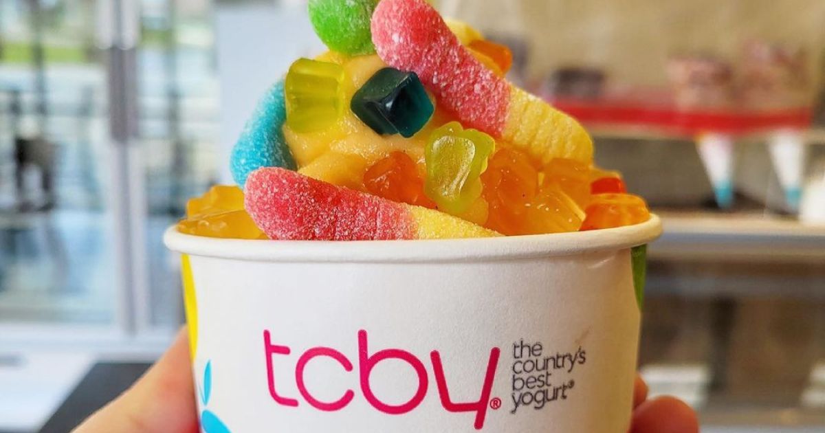 February 6th is National Frozen Yogurt Day | BOGO Froyo & Other Sweet Deals