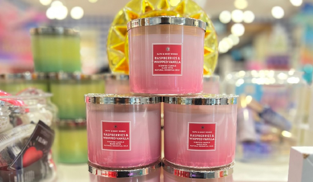 raspberries and vanilla bath & body works candle