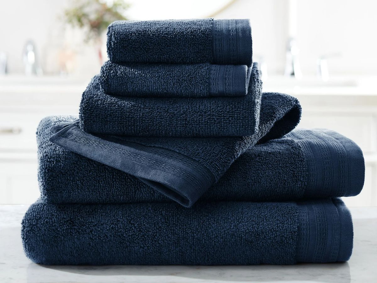 Hotel Style Egyptian Cotton Towels 6-Piece Set ONLY $9.97 on Walmart.online – 3 Color Choices!