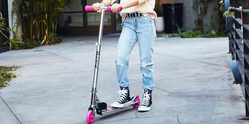 Razor Kids Kick Scooter Only $14.99 on Amazon or Target.online (Reg. $30) | Over 25,000 5-Star Reviews