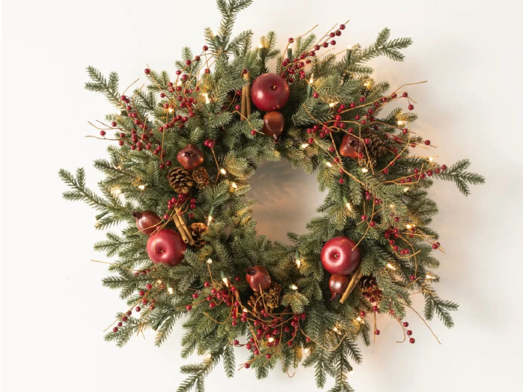 Heritage Spice Foliage - Wreath w/ Clear LED Lights