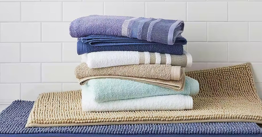 JCPenney Bath Towels Only $3.99 (Over 2,200 5-Star Reviews)