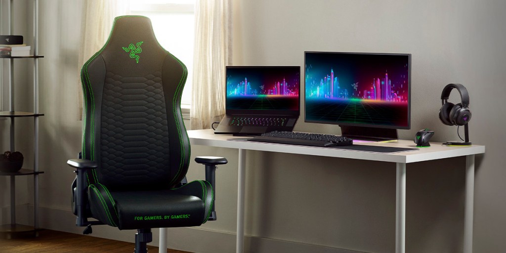 A onlineputer desk with the Razer Iskur gaming chair which is one of the best gamer chairs of 2023