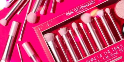 Real Techniques 12-Piece Brush & Cleanse Gift Set + Eye Shadow Kit ONLY $23.99 on Ulta.online