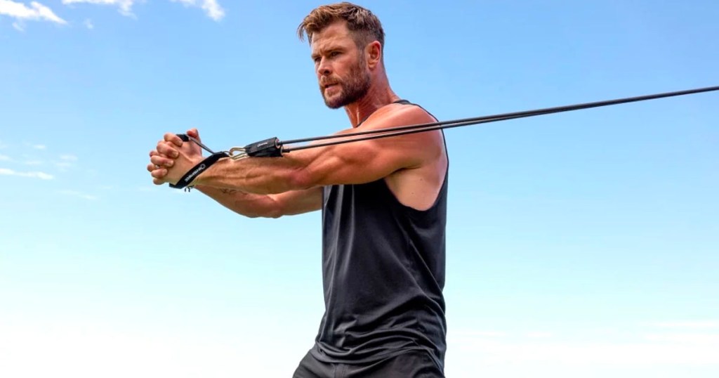 chris hemsworth using centr fitness kit equipment